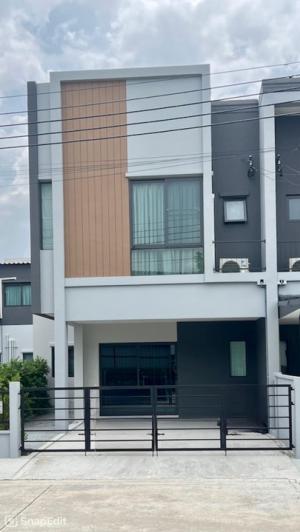 For RentTownhouseBangna, Bearing, Lasalle : Townhouse for rent PLENO Sukhumvit-Bangna 2Fully Furnished near Mega Bangna near Concordian International School near Muang Kaew Golf Course near Prince Suvarnabhumi Hospital