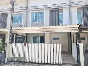 For RentTownhouseSamut Prakan,Samrong : 🏡 House for rent, Pruksa Ville 66, rent 11,500 baht, near Mega Bangna, only 5 km. The house is vacant and ready to move in ✅✅