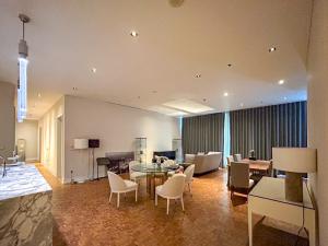 For RentCondoSathorn, Narathiwat : The Ritz-Carlton Residences, Bangkok