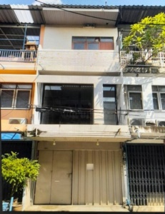 For RentShophouseOnnut, Udomsuk : Commercial building for rent, 3 floors, Sukhumvit 95, near BTS Bang Chak (N.856)