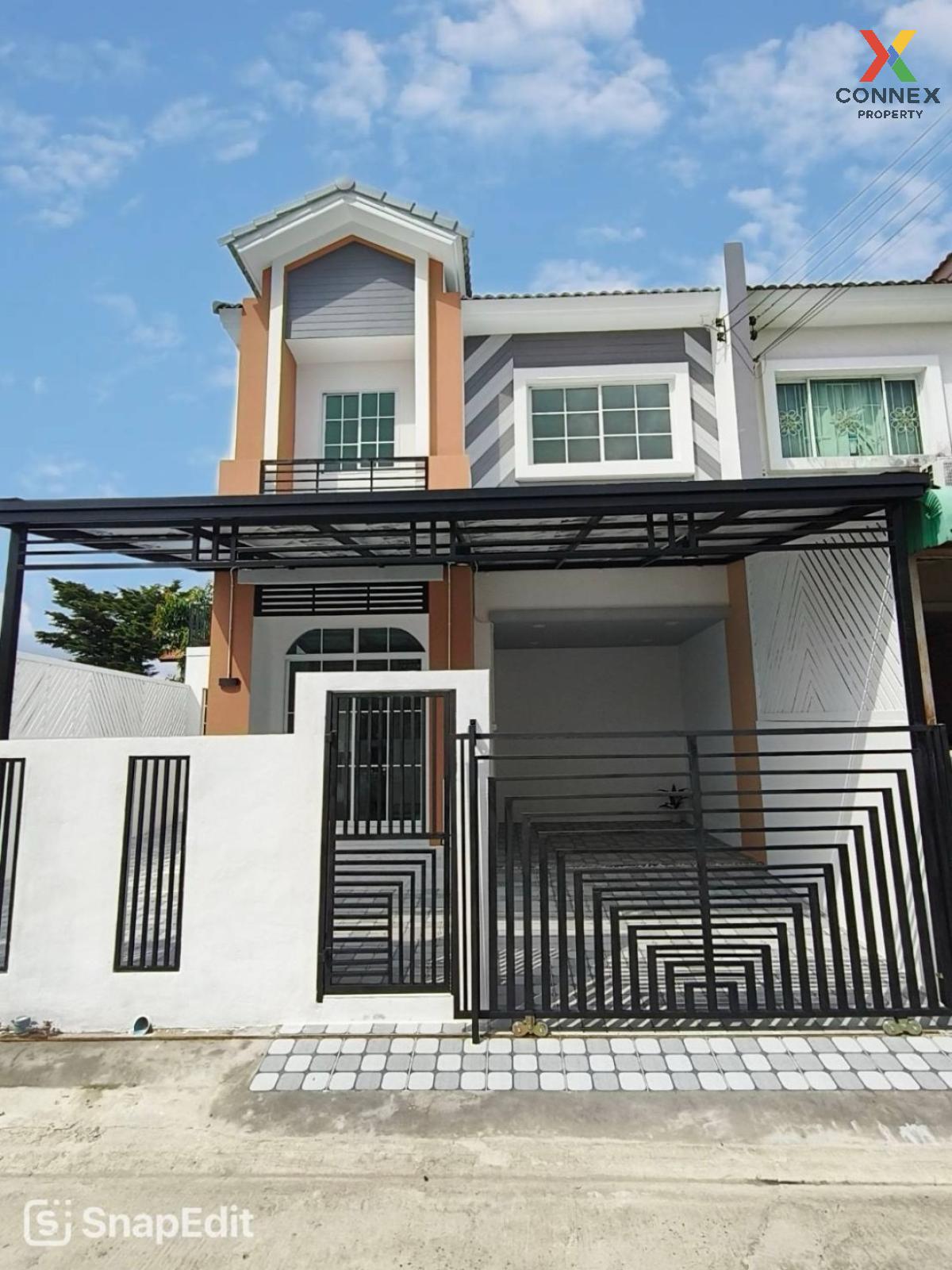 For SaleTownhouseMin Buri, Romklao : For Sale Townhouse/Townhome  , LANCEO RAMKHAMHAENG - wong waeng , corner unit , newly renovated , Khlong Song Ton Noon , Lat Krabang , Bangkok , CX-109265