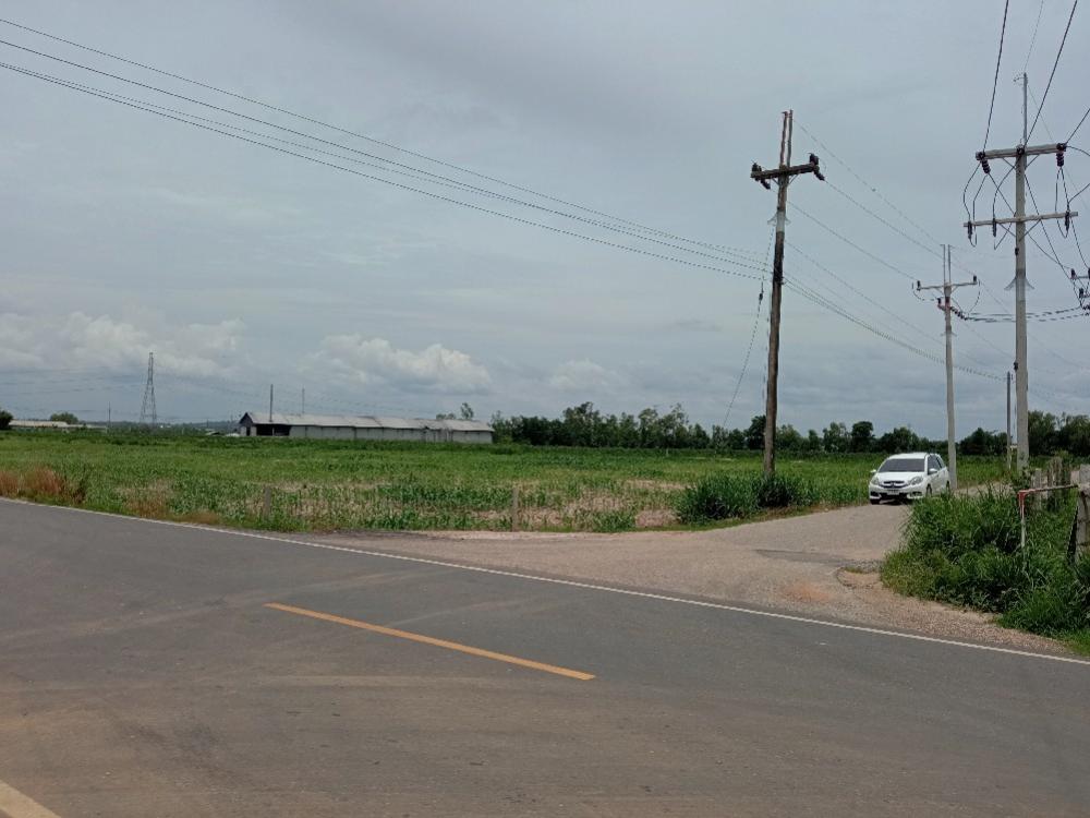 For SaleLandPrachin Buri : Sold at 1-3 rai, near EEC, near 304 Park Khao Hin Son Industrial Estate, 13 kilometers near Rojana Prachinburi, 5 kilometers, pay installments for 1-2 years