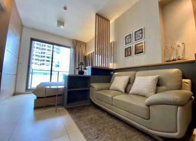 ให้เช่าคอนโดสุขุมวิท อโศก ทองหล่อ : Urgent Rent !!! 1 Bedroom  New room, Very nice decoration ,high floor.