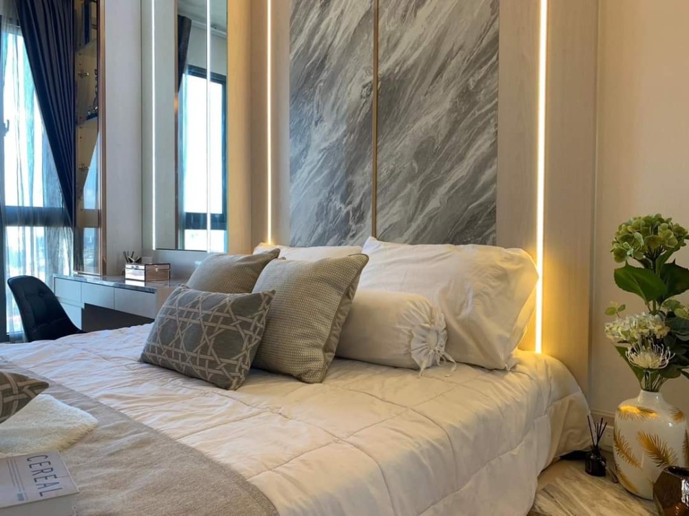 For RentCondoBangna, Bearing, Lasalle : 🛟Condo for rent Ideo Mobi Sukhumvit Eastgate near BTS Bangna, size 30.5 sq m., beautiful room, fully furnished, only 22000-