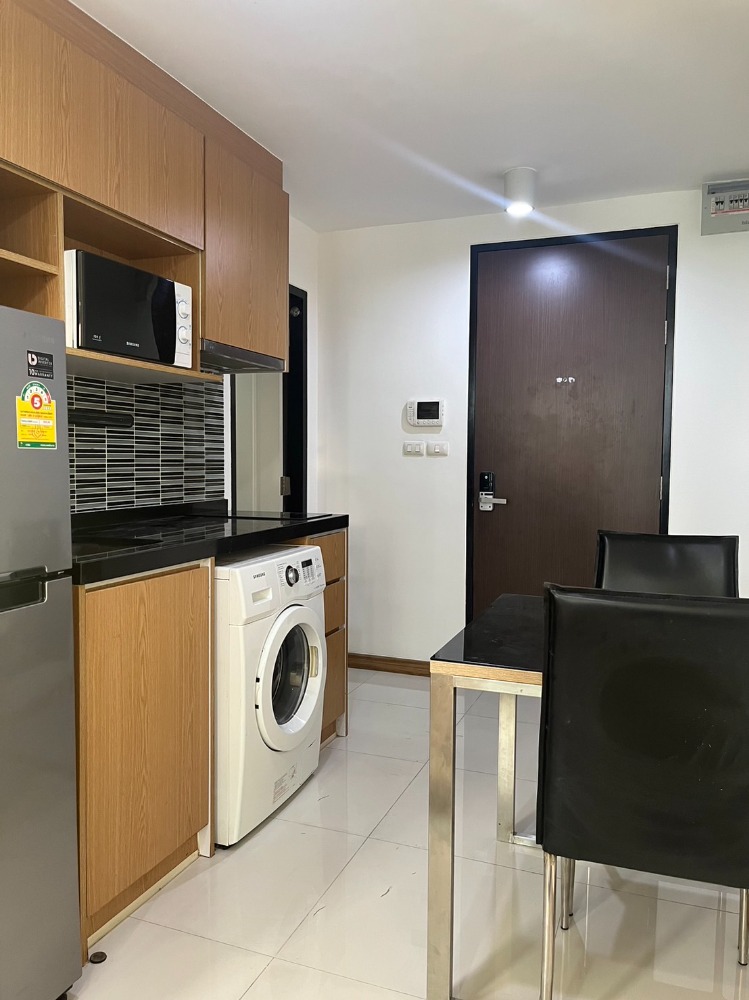 For SaleCondoOnnut, Udomsuk : Urgent sale! Studio with electrical appliances, fully furnished, 150 meters from BTS Prakanong Urgent Sell !!