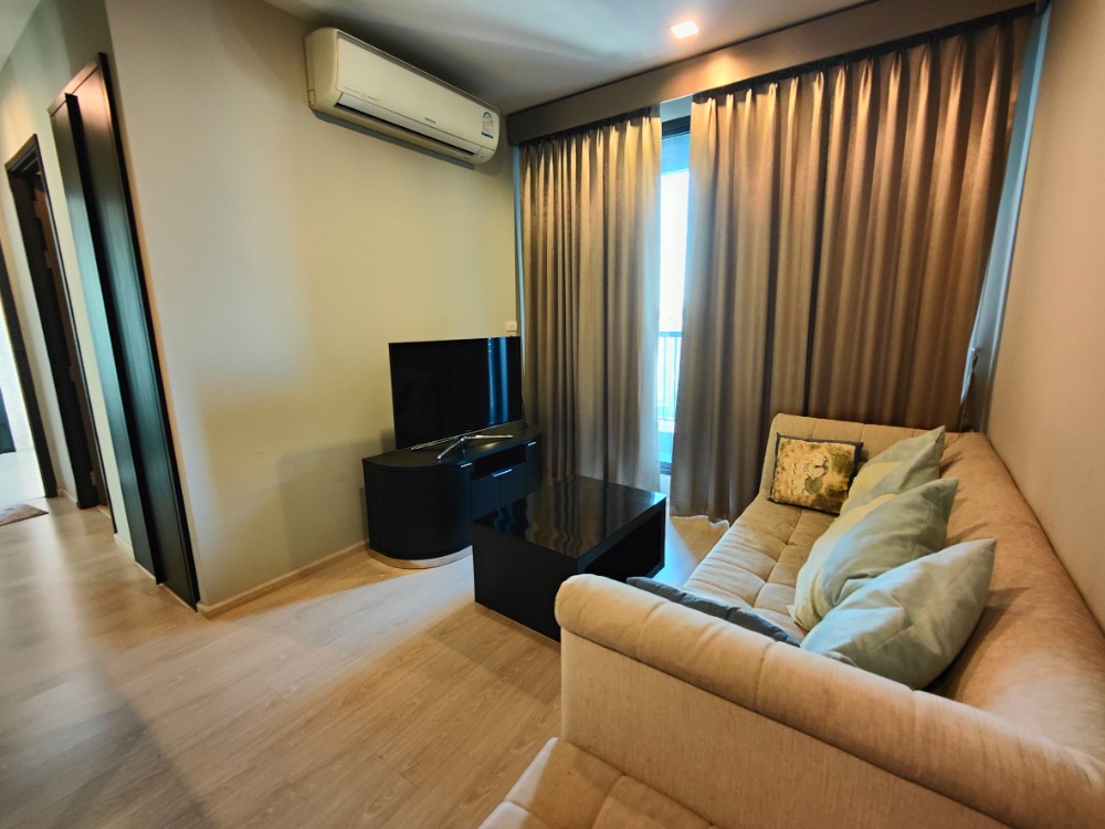 ขายคอนโดอ่อนนุช อุดมสุข : ปล่อยขายคอนโด ริทึ่ม สุขุมวิท 44/1 2beds 1bath, 52.81 ตรม. ชั้น 29  ใกล้ BTS พระโขนง