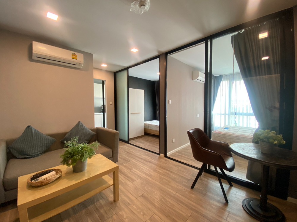 For SaleCondoKasetsart, Ratchayothin : For sale: 2 bedrooms, swimming pool view, Kensington Phaholyothin-Kaset Condo, Kensington Phaholyothin-Kaset, Phaholyothin 42, near Kasetsart University, Bang Khen, only about 500 meters and near the BTS Kasetsart University Station, only about 750 meters