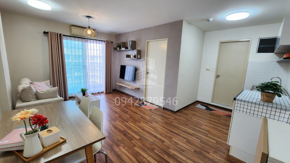 For SaleCondoKasetsart, Ratchayothin : Urgent sale Very worthwhile!! Condo U Ratchayothin, beautiful room, new paint, 8th floor, size 41 sq m, near Senanikom BTS station)