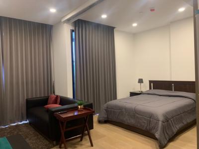 ขายคอนโดสยาม จุฬา สามย่าน : ขายด่วน ASHTON CHULA SILOM 1 bedroom 32.50 ตรม. ห้องใหม่ เฟอร์นิเจอร์ครบพร้อมอยู่ ชั้นสูง วิวสวนลุมพินี เพียง 8.39 ล้าน เท่านั้น