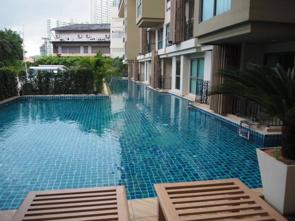 For RentCondoPattaya, Bangsaen, Chonburi : Condo Pattaya for rent City Garden Tropicana Pool Access North Pattaya Condo Wongamat Beach 1 Bed 32.98 sq m. Fully furnished. Rent 13,000 baht per month