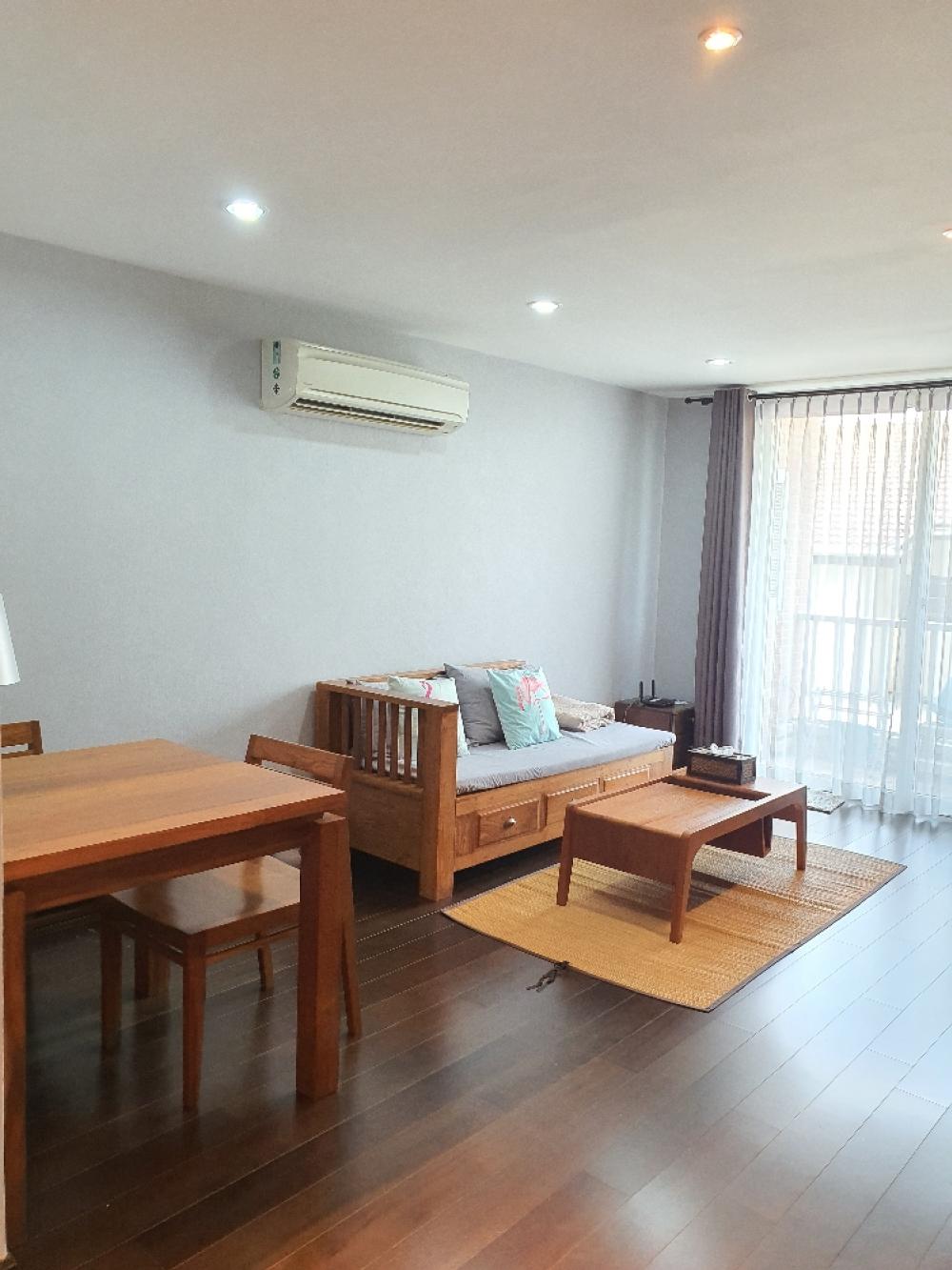 For RentCondoPattanakan, Srinakarin : Elite residence condo ,near airport link train station.