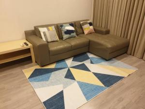 For RentCondoWongwianyai, Charoennakor : for rent The room bts wongwienyhai 2 bed