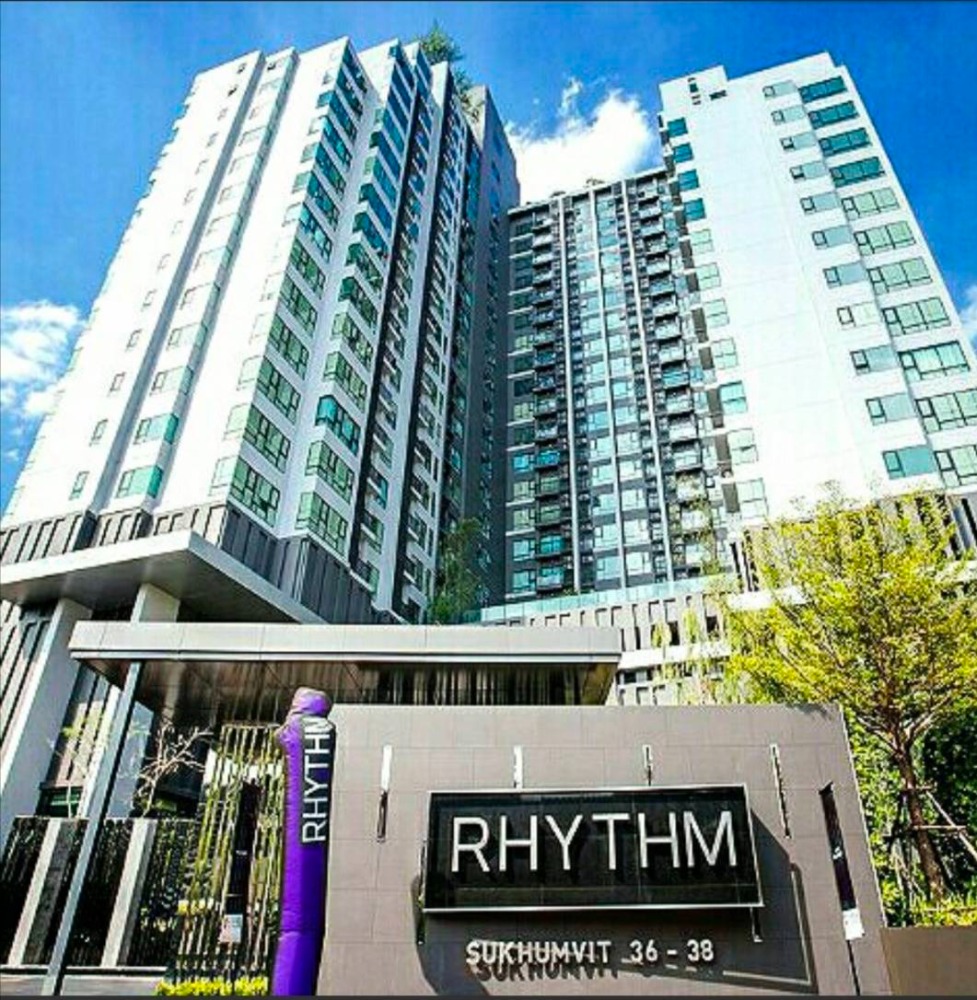 For RentCondoSukhumvit, Asoke, Thonglor : urgent! Special price Rhythm Sukhumvit 36-38, studio, 1 bedroom, 1 bathroom, walk to BTS Thonglor, only 16,000 baht.