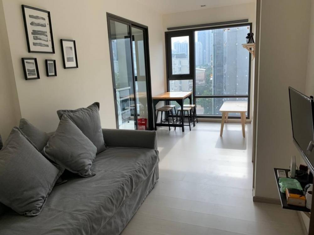 For RentCondoSukhumvit, Asoke, Thonglor : Condo for rent: Rhythm Sukhumvit 36-38, near BTS Thonglor