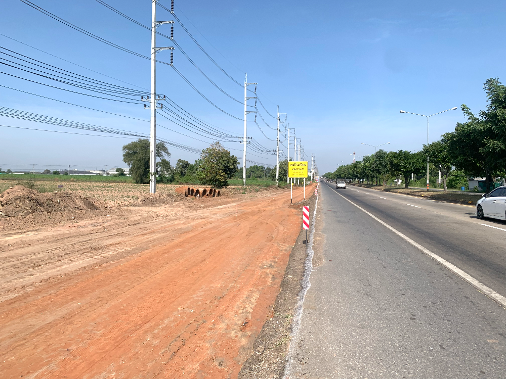 For SaleLandKorat Nakhon Ratchasima : Land for sale on Ratchasima-Chokchai Road, area 46-3-75 rai, Nong Bua Sala, Korat.