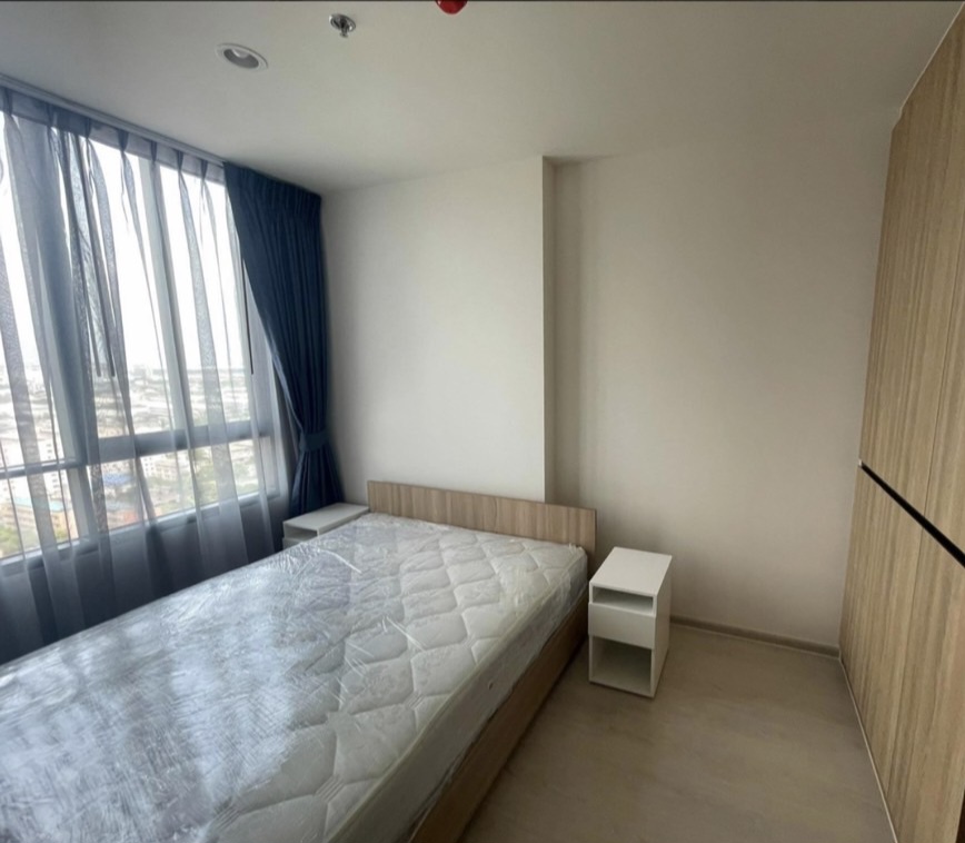 For RentCondoChaengwatana, Muangthong : Nue Noble Chaengwattana 👉 23rd floor 💥For rent 10,000 baht 👉There are electrical appliances 💥Near the BTS Chaengwattana Government Center