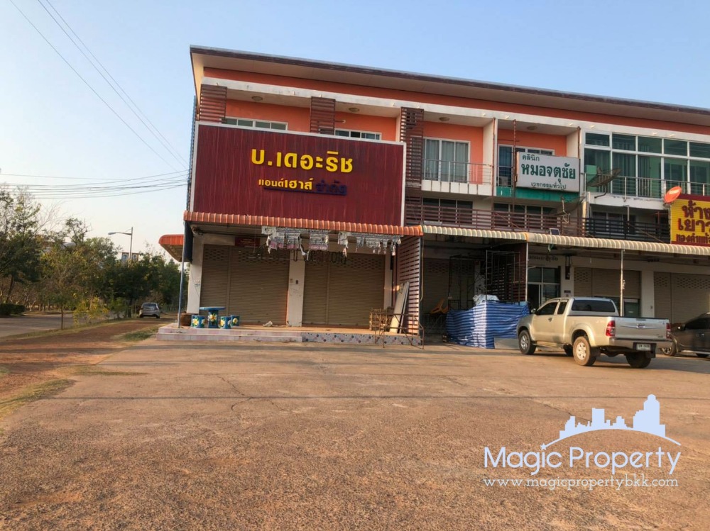 For SaleShophouseKalasin : Commercial Building 2.5 Floors for Sale, Near main Road (Khon Kaen - Phon Thong Road), Rong Kham, Kalasin