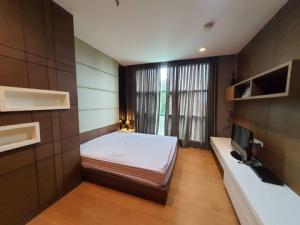 For RentCondoSathorn, Narathiwat : Chatrium Riverside Condo, 2 bedrooms, 120 sq m. Beautifully decorated room, next to Charoenkrung Road Near Asiatique