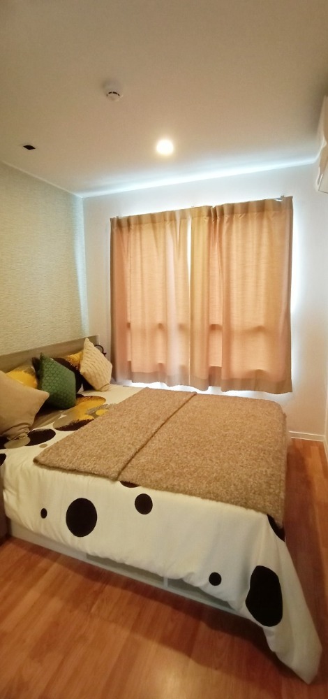 For SaleCondoRattanathibet, Sanambinna : Condo for sale, Lumpini Ville Phra Nang Klao River View, near MRT Sai Ma, 1 bedroom, size 26.18 sq m. Book today and get free privileges! Expenses on the transfer date + complete electrical appliances, call 081-206-9708 P Noi.