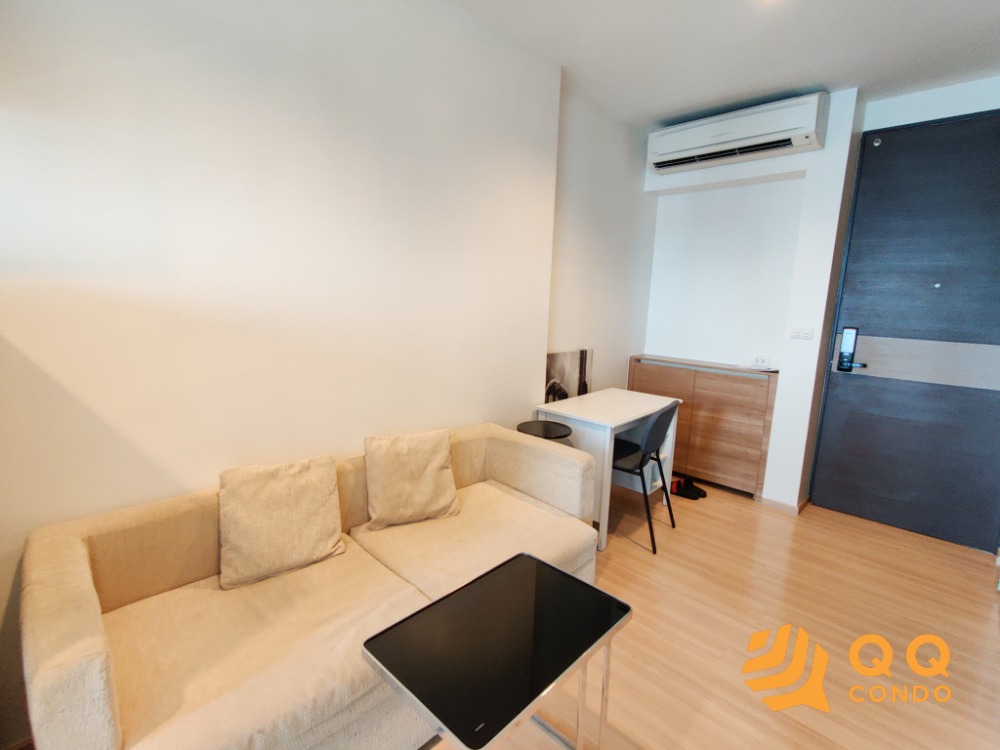 For RentCondoSathorn, Narathiwat : For rent Rhythm Sathorn - 1 Bed, size 35 sq.m., Beautiful room, fully furnished.