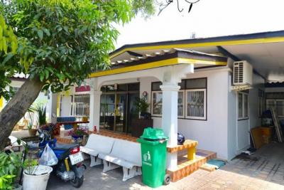 For SaleHouseRatchadapisek, Huaikwang, Suttisan : Single house Sutthisan intersection, Soi Sudprasert 2, 70 sq m, near MRT Sutthisan, only 350 m., can pass through Soi Lat Phrao 64.