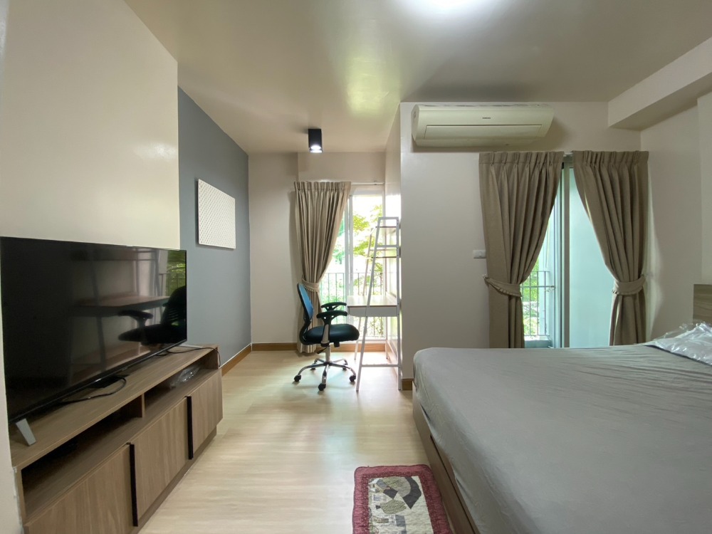 For RentCondoKasetsart, Ratchayothin : Condo for rent, Chapter One The Campus Kaset, Chapter One Kaset, near Kasetsart University, Bangkhen, 200 meters, near BTS Sanam Khen Station, 100 meters.