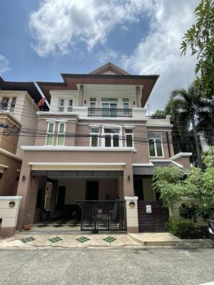 For RentHouseRatchadapisek, Huaikwang, Suttisan : house for rent, Areeya Casa Ratchada, 4 bedrooms Near KIS International School, MRT Sutthisan