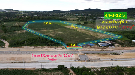 For SaleLandPattaya, Bangsaen, Chonburi : Land for sale, Bang Lamung District, Chonburi Province, Route 331 (Adjacent to Road 331 # Expand the road, 10 lanes wide, very large) 44-3-12 rai behind the valley view. suitable for creating an allocation project