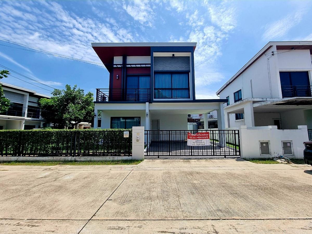 For SaleHouseLadkrabang, Suwannaphum Airport : Single house for sale, Pruksa Town Next On Nut-Rama 9 / newly decorated, ready to move in.