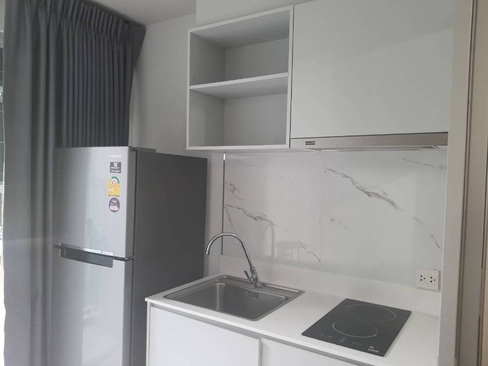 For RentCondoLadprao, Central Ladprao : Condo for rent, The tree Ladprao 15, The tree Ladprao 15, a new condo, fully furnished, ready to move in, near Phayathai BTS station, convenient to travel!