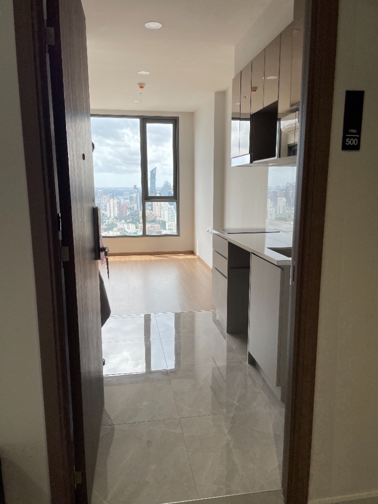 For SaleCondoRama9, Petchburi, RCA : Condo for sale, Cloud Thonglor-Phetchaburi, 47th floor, usable area 32.28 sq m, size 1 bedroom, 1 bathroom, convenient travel, next to New Phetchaburi Road, connected to CBD Asoke and New CBD Rama 9, near MRT Phetchaburi, BTS Phrom Phong. , and Si Rat Exp