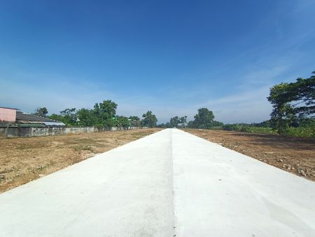 For SaleLandNakhon Si Thammarat : Land for sale, allocated water, not flooded, near the city, area 69.7 square meters, high filling, next to Om Khai Road