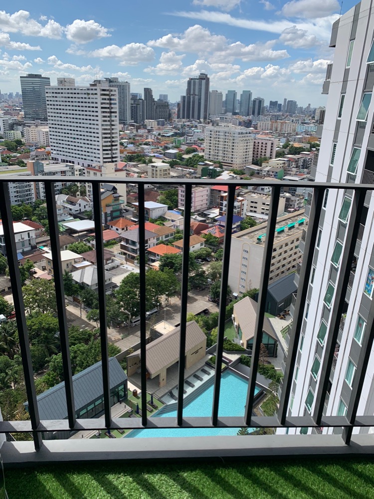 For SaleCondoRatchadapisek, Huaikwang, Suttisan : Sell/rent urgently!! Condo Chapter One Eco Ratchada-Huai Khwang, clear view, near Huai Khwang MRT, hurry up and book now!!