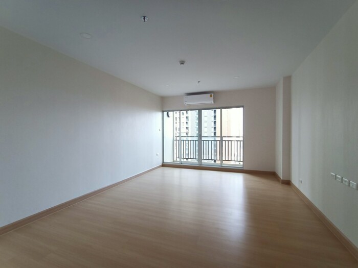 For RentCondoBang kae, Phetkasem : 💥Code SVPS120922💥 📢📢 For Rent Supalai Veranda Phasi Charoen (Stu 32 sq m/8000 baht) empty room, Building B, 12th floor, next to MRT/near Seacon 📞 087-4496994 First