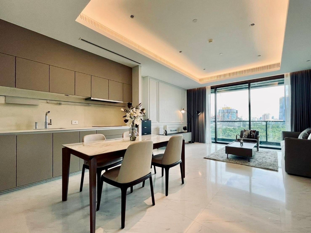 ขายคอนโดวิทยุ ชิดลม หลังสวน : Sindhorn Tonson 1bed 87sqm. 19,000,000 full lumpini view Am: 0656199198