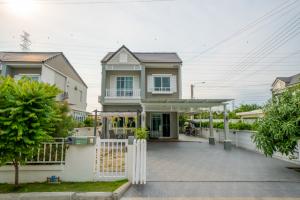 For SaleTownhouseSamut Prakan,Samrong : House for sale 73 sq wa. The Village Exclusive, Bangna Km. 10, size 2 floors, 3 bedrooms, 3 bathrooms, near Mega Bangna.