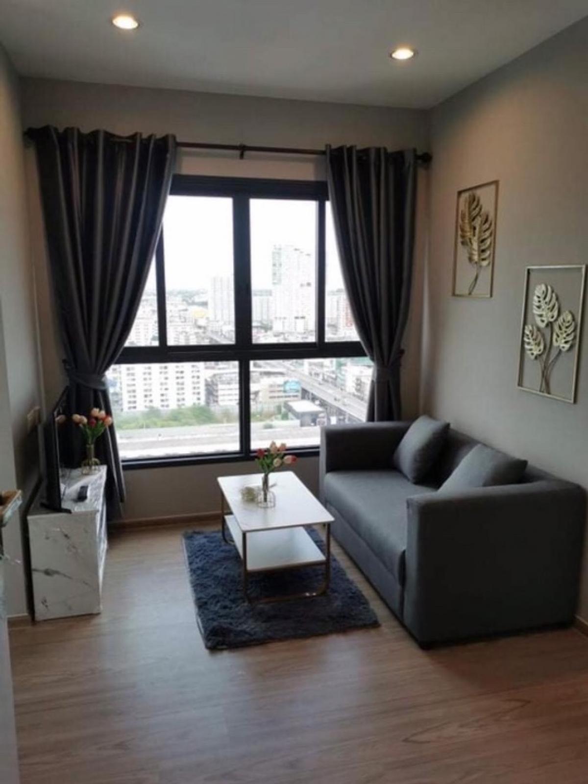 For RentCondoRamkhamhaeng, Hua Mak : NC-R1093 Condo for rent at The Tree Huamark, near The Mall Bangkapi and 2 train lines, room size 26.00 square meters, 1 bedroom, 1 bathroom, building d, 25th floor, not hot, The ma side