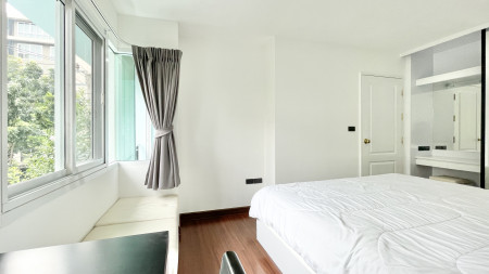 For SaleCondoOnnut, Udomsuk : Condo for sale, The Next Garden Mix Sukhumvit 52, size 58.4 sq m., 3rd floor, 2 bedrooms, 1 bathroom, newly decorated, built-in furniture, very good location, near BTS On Nut