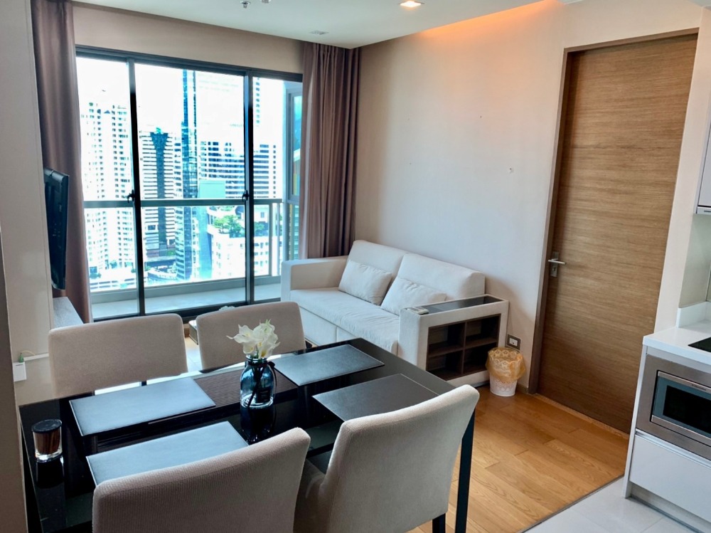 ให้เช่าคอนโดสาทร นราธิวาส : ( U20240906200 ) โทร 096-2479369 ให้เช่า !! The Address Sathorn 2 ห้องนอน 2 ห้องน้ำ 66 ตร.ม. วิวมหานคร ห้องใหม่กริบ ชั้นสูง Hot deal