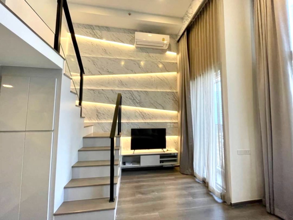 For RentCondoKasetsart, Ratchayothin : 🟡🟡 2203-234 ⚡️⚡️ Knightsbridge Space Ratchayothin #next to BTS Phahonyothin 24 #Duplex #2 floors | condo.p (with @ in front)