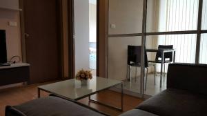 For RentCondoOnnut, Udomsuk : 🔥🔥Urgent‼️ Room available, beautiful as described, ready to move in 🍃🍃📌Condo The Base Sukhumvit 77 🟠 #PT2407_205