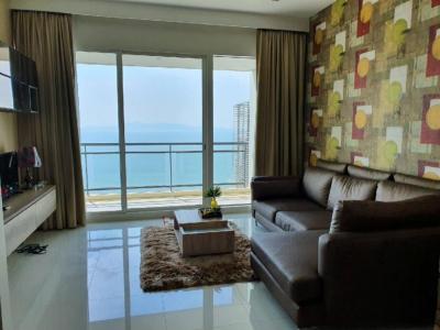 For RentCondoPattaya, Bangsaen, Chonburi : 1 bedroom sea view for rent in Jomtien- Rent for 28,000 THB/ month for a year- 1 bed 1 bathroom.- size 60 sqm.- fully furnished- Facilities : swimming pool, fitness, sauna&stream room, sky lounge with barbeque area and etc.contact : 0949498228