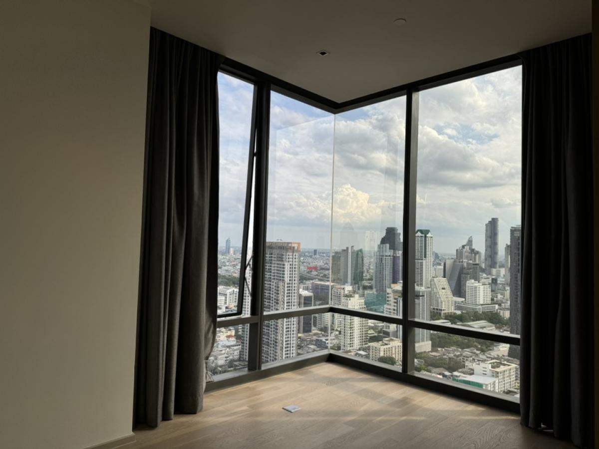 For SaleCondoSilom, Saladaeng, Bangrak : 🔥HOT SELLING PRICE 🔥💜 ASHTON SILOM💜 86Sqm. 2bed 2bad 17.8MB Ready to move in