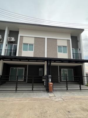 For RentTownhouseKhon Kaen : K1323 for rent Premium townhome, Apitown, Khon Kaen, meets all lifestyle needs in a city location🌟4 bedrooms, 3 bathrooms🌟