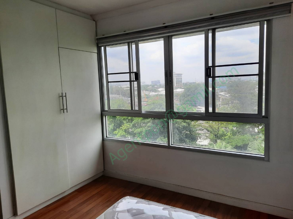 For SaleCondoRama9, Petchburi, RCA : Condo for sale, Lumpini Place Rama 9, Building D, East side.