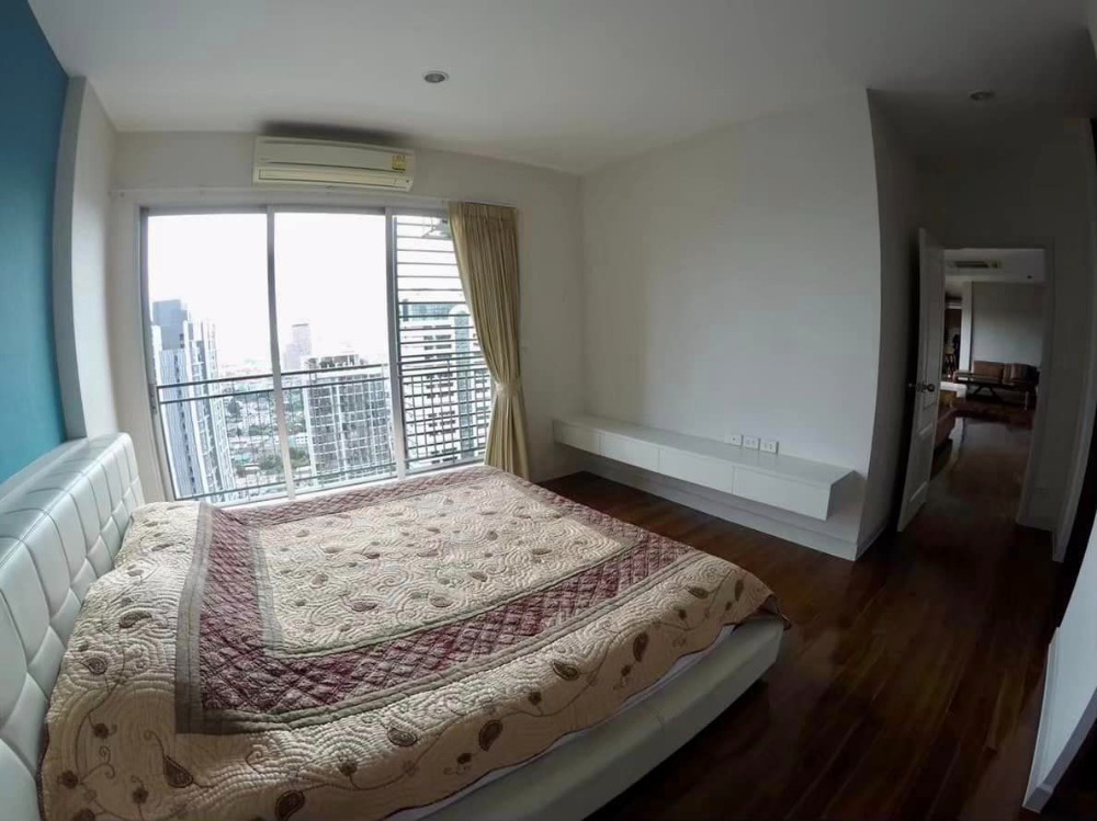 For SaleCondoWongwianyai, Charoennakor : 🔥 For sale!! Hive Sathorn Condo