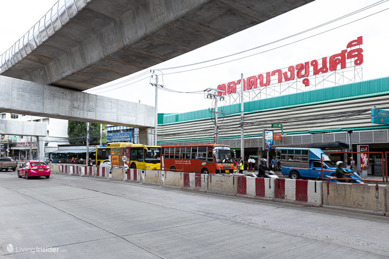 Lumpini Selected Charan 65-Sirindhorn Station (ลุมพินี ซีเล็คเต็ด จรัญ 65-สิรินธร สเตชั่น) คอนโดที่คนจรัญ ต้องกดไลค์ 👍 ใกล้รถไฟฟ้าแค่หน้าบ้าน ร้านค้ามากมาย สบายรอบทิศ สะดวกรอบทาง