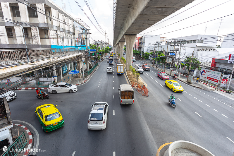 Lumpini Selected Charan 65-Sirindhorn Station (ลุมพินี ซีเล็คเต็ด จรัญ 65-สิรินธร สเตชั่น) คอนโดที่คนจรัญ ต้องกดไลค์ 👍 ใกล้รถไฟฟ้าแค่หน้าบ้าน ร้านค้ามากมาย สบายรอบทิศ สะดวกรอบทาง