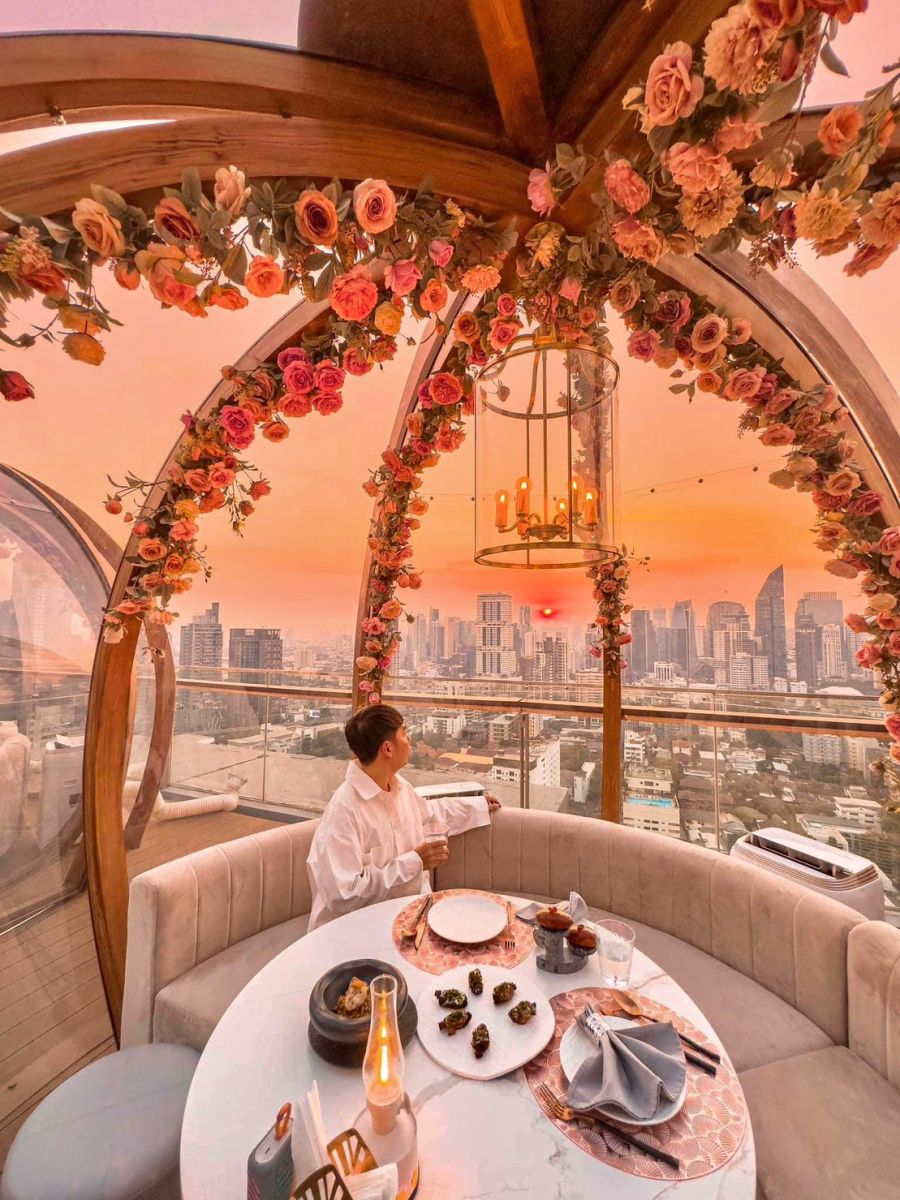 LACOL Bangkok ร้านอาหารใหม่สุดหรู บน Staybridge Rooftop ใจกลางทองหล่อ Private Dinner ในโดมแก้วสุดอลังการ  ที่สายคอนเทนต์ห้ามพลาด! 