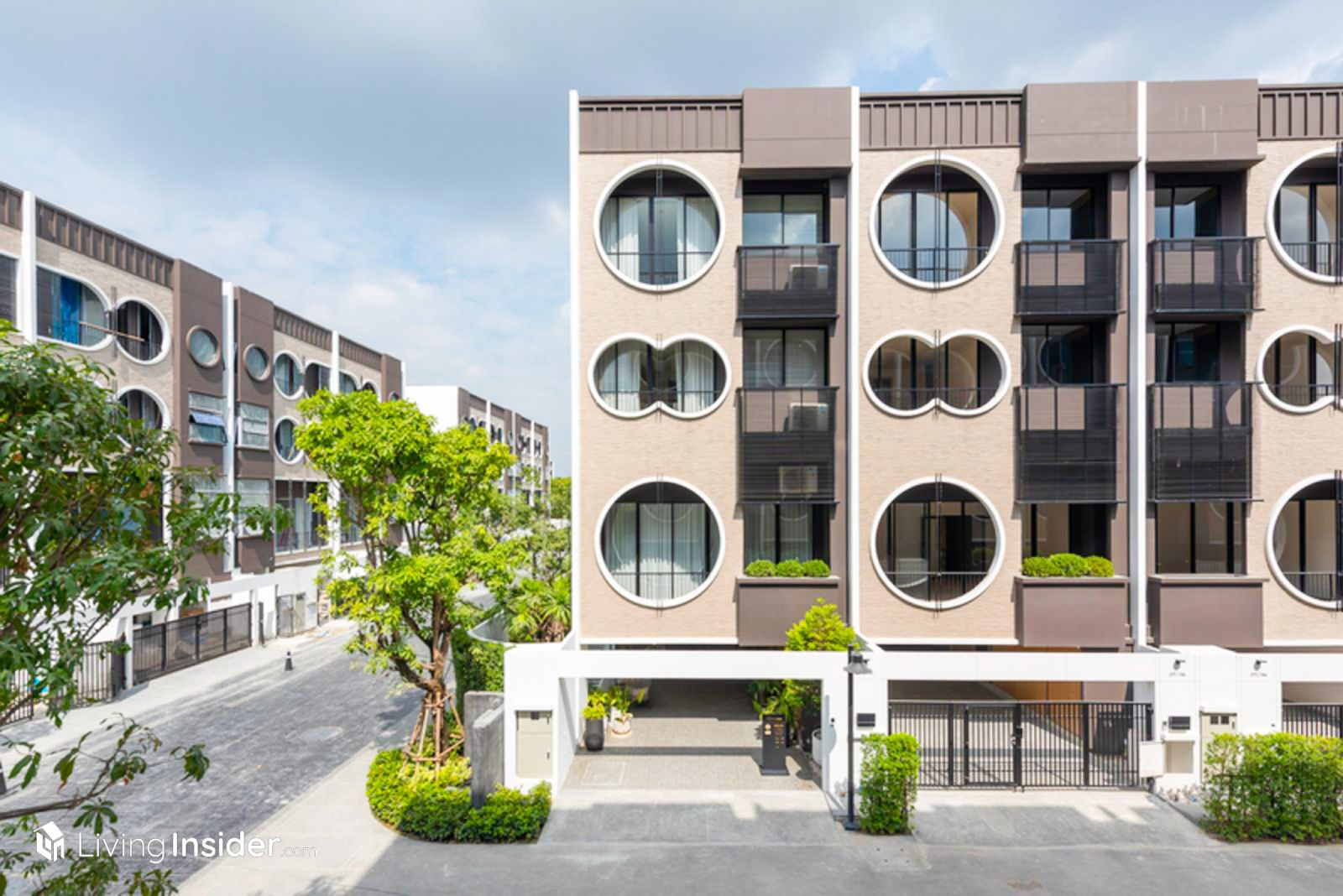  Noble Curve Ekamai-Ramindra (โนเบิล เคิร์ฟ เอกมัย-รามอินทรา)  Luxury Urban Home ติดถนนใหญ่ เอกมัย-รามอินทรา 